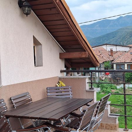 Casa Delia Hotel Călimăneşti Exterior foto